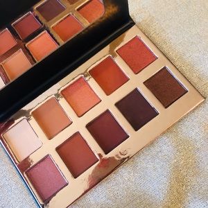 Brand new crown pallete